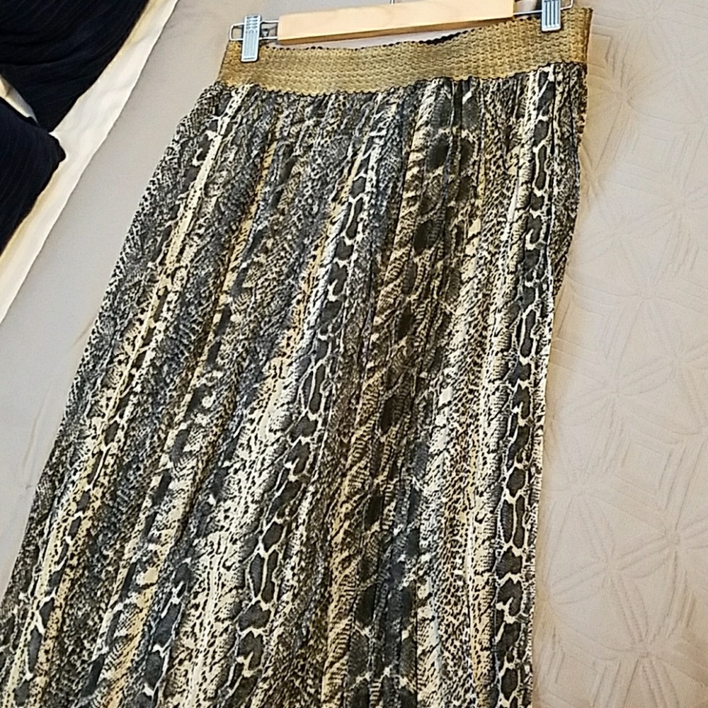 Maxi skirt